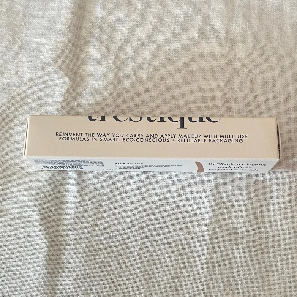treStiQue Cream Concealer with Sponge - Picture 2 of 5